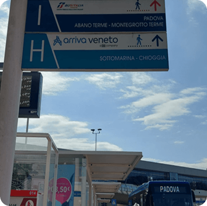 How to reach Padua from Venice Airport